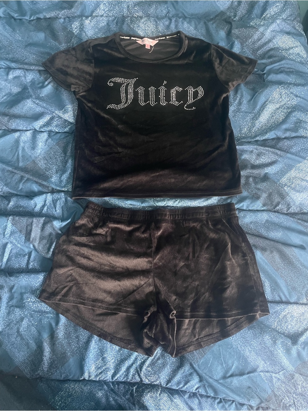 Juicy Couture Black Velvet Studded Logo Short Pajama Set Size M